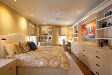 アトランタにあるトランジショナルスタイルのおしゃれな寝室のインテリア