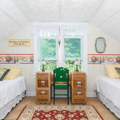 Farmhouse carpeted bedroom photo in Seattle with multicolored walls