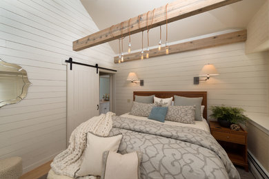 Design ideas for a rural master bedroom in Burlington.