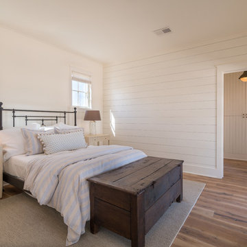 Farmhouse Design With Post Oak