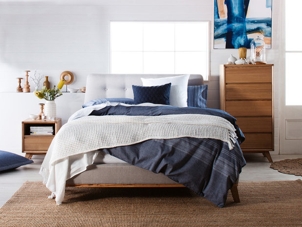 Modern Bedroom by Snooze