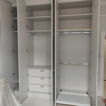 Floor to ceiling made to measure wardrobes