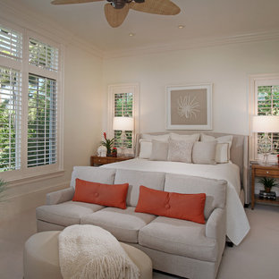 75 Beautiful Tropical Master Bedroom Pictures Ideas June 2021 Houzz