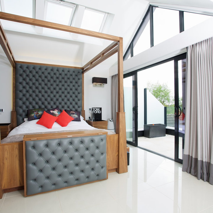 White Four Poster Bed Photos & Ideas Houzz
