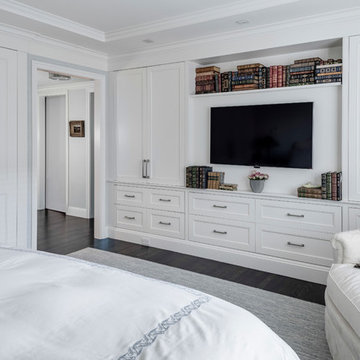 Four Seasons Place - Private Residence