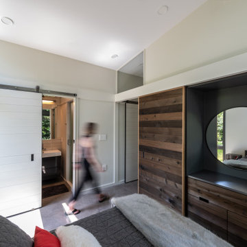 Funk Rd Cabin