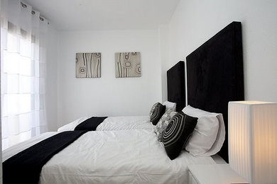 Design ideas for a contemporary bedroom in Malaga.