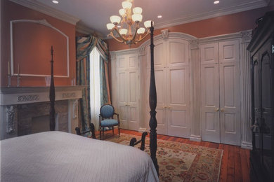 Inspiration for a large contemporary bedroom remodel in New Orleans