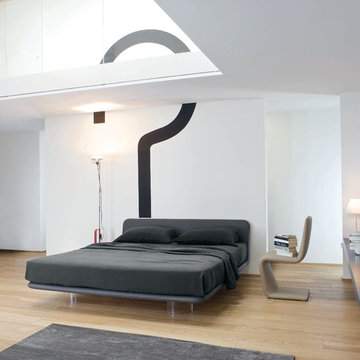 Giotto Designer Bed by Bonaldo