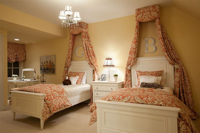 Inspiration for a bedroom remodel in Columbus