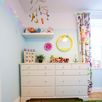 Girls pretty and colourful bedroom