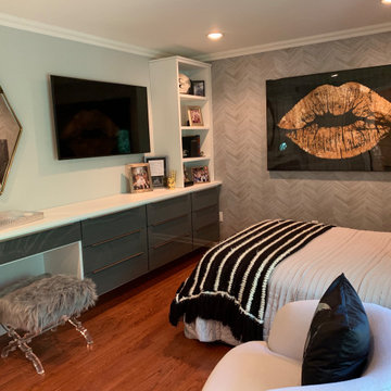 Gold and Silver Teen Modern Bedroom