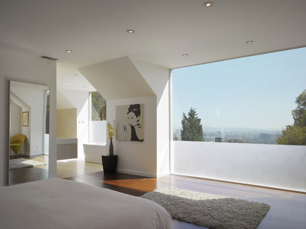 Modern Bedroom by Griffin Enright Architects