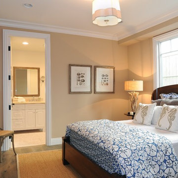 Guest bedroom