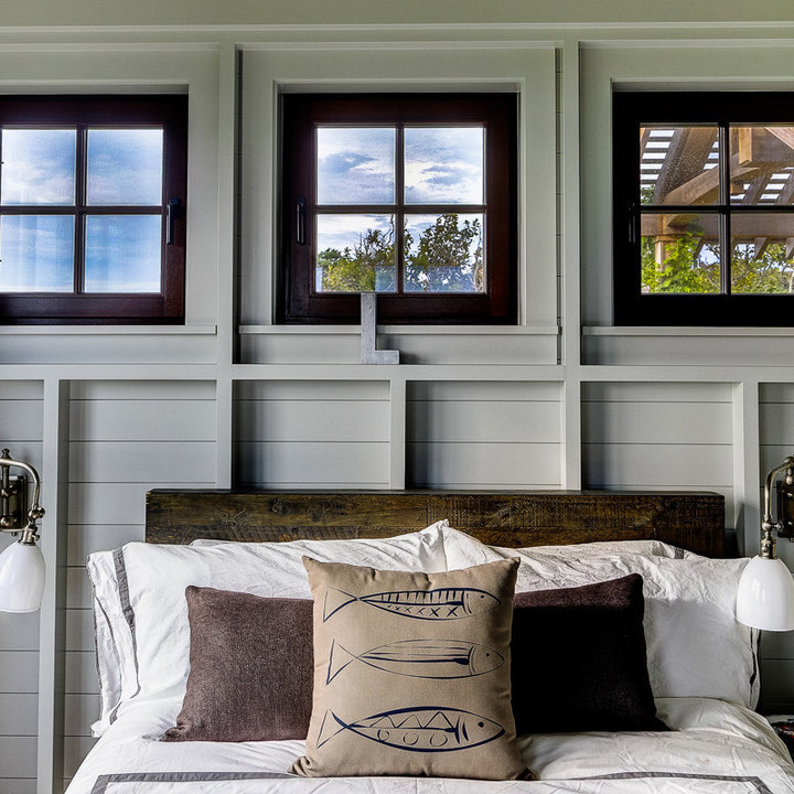 Windows Above Bed Photos & Ideas Houzz