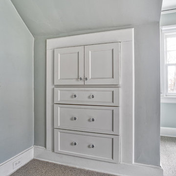 Guest Drawers and Storage