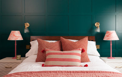 8 Ways to Work a Rust Red and Blue Palette in the Bedroom