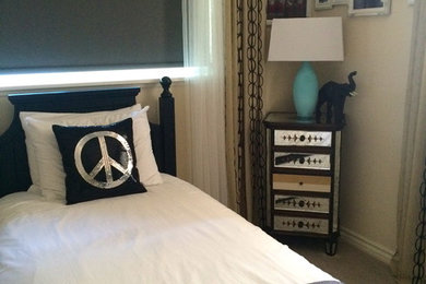 Minimalist carpeted bedroom photo in Orange County with gray walls