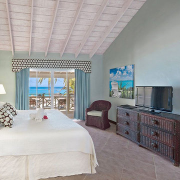 Guestroom, Pineapple Beach Club