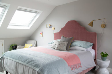 Transitional bedroom photo in London