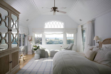 Inspiration for a traditional bedroom in New York.
