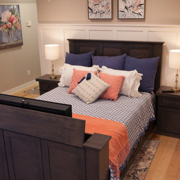 Hartford TV Bed with Driftwood Finish
