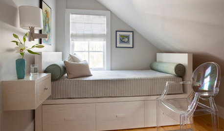 Small Space Solutions: 7 Ways to Make a Bedroom Look Bigger