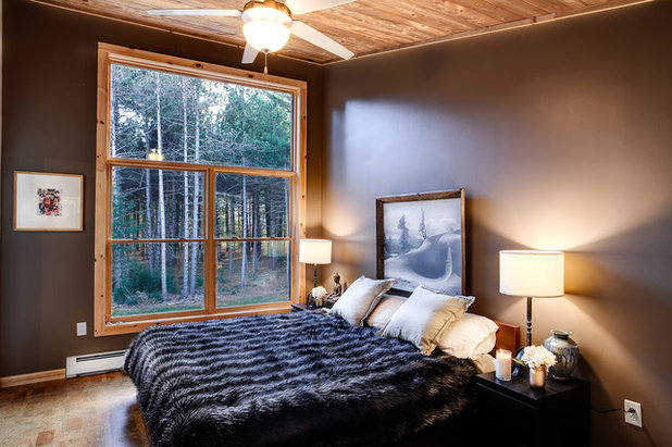 Rustic Bedroom by Haas Habitats LLC