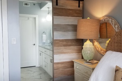 Bedroom - coastal bedroom idea in Atlanta