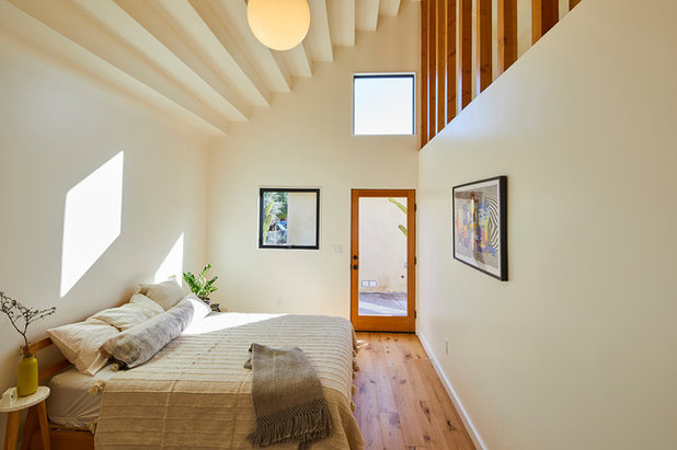 Contemporary Bedroom by Bunch Design
