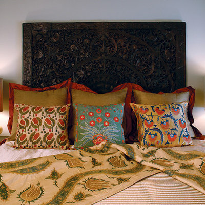 Eclectic bedroom photo in Portland with white walls