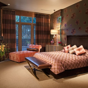 Hollywood Glamour Meets Modern