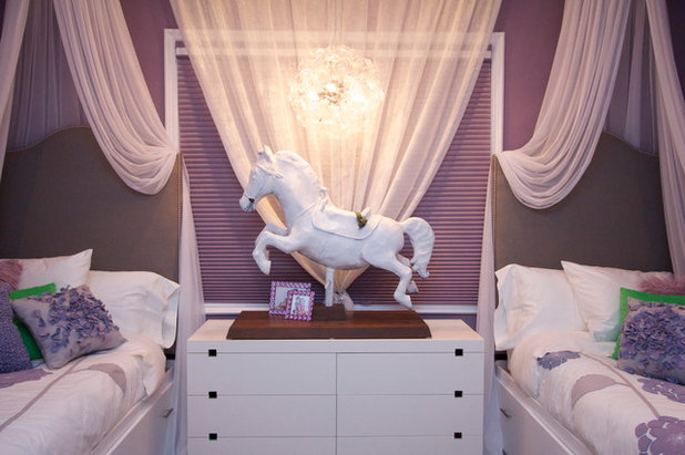コンテンポラリー 寝室 by Robeson Design