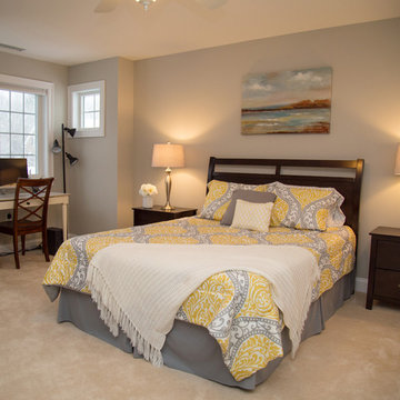 Home Staging After: Office/Bedroom