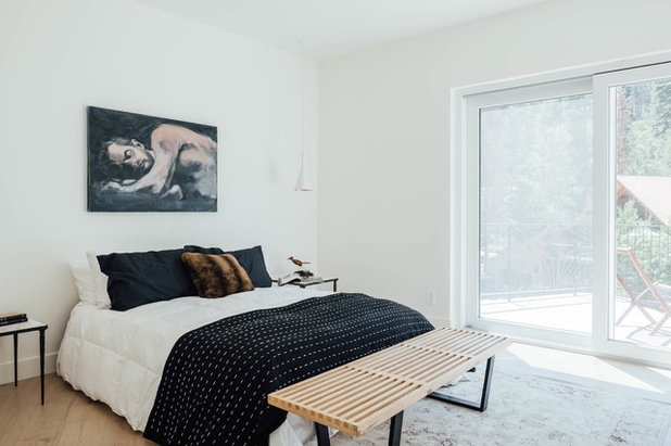 Contemporary Bedroom Houzz Tour: A Passive House on a Steep and Snowy Site