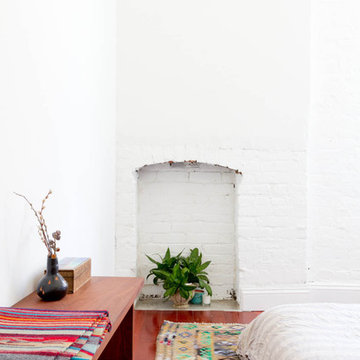 Houzz Tour: Eclectic, Minimalist Brooklyn Apartment