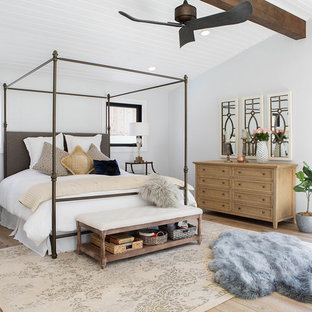 Houzz TV: A 1960s Teardown Turns Bright and Airy Modern Farmhouse