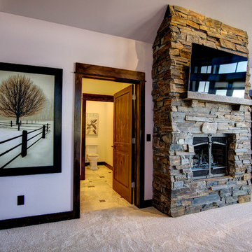 Hyalite View Residence