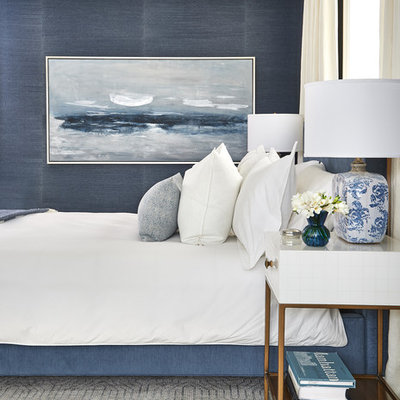 Bedroom - transitional bedroom idea in Toronto with blue walls
