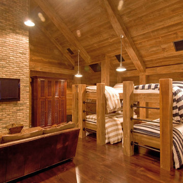 Industrial Rustic Bunk Room