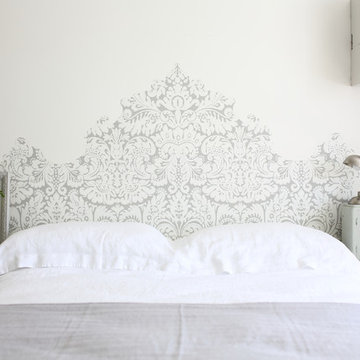Interesting Ways with Wallpaper
