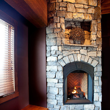 Inuksuk Lodge
