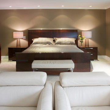 Inviting Contemporary