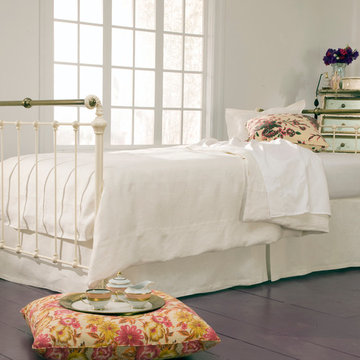 Iron & Brass Sleigh Daybed- Antique White