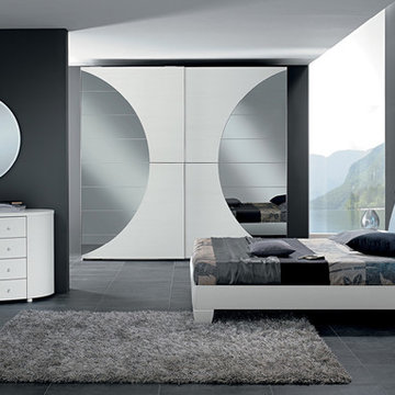 Italian Platform Bed / Bedroom Set Diva by SPAR