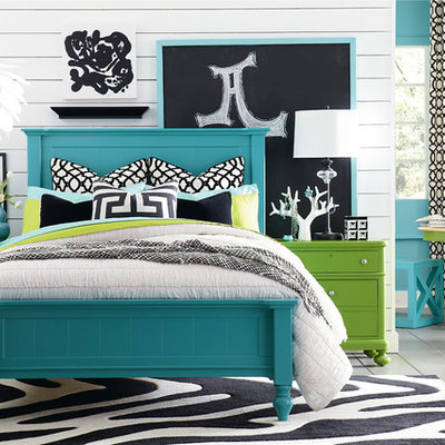 Eclectic bedroom photo in Other with white walls