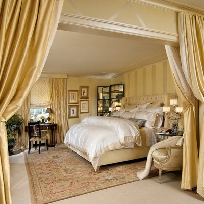 Inspiration for a mid-sized timeless master carpeted and beige floor bedroom remodel in New York with beige walls and no fireplace