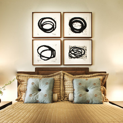 Trendy bedroom photo in Las Vegas with beige walls