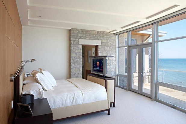 Modern Bedroom by Deep River Partners