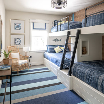 Lakeside Bunk Room